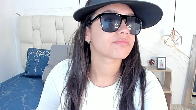 fierygroup online show from March 2025 10:06:02 PM