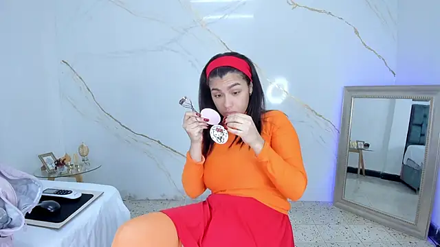 fierygroup online show from December 2025 12:30:01 AM