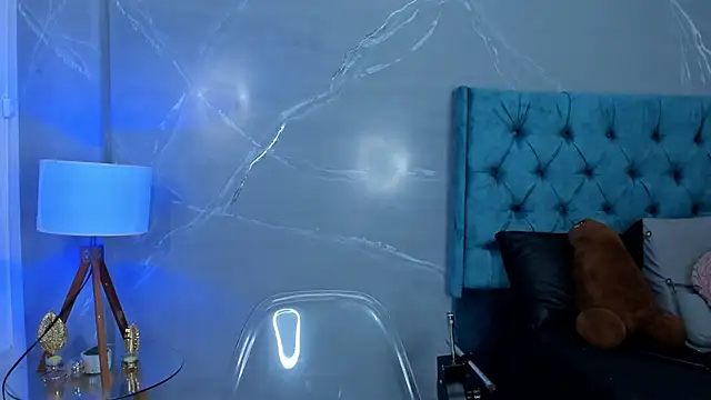 fierygroup online show from February 2026 01:32:01 AM