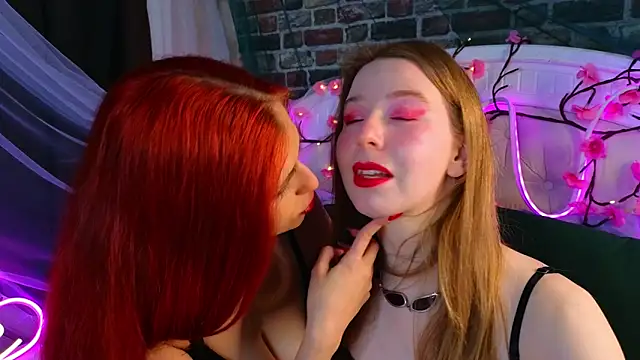 Snapshot of MarjorieBrown chatting on March 2026 08:12:01 PM MarjorieBrown online show from March 2026 08:12:01 PM