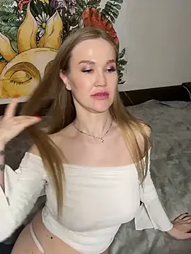 Snapshot of DianaShermy chatting on February 2025 06:26:01 PM DianaShermy online show from February 2025 06:26:01 PM