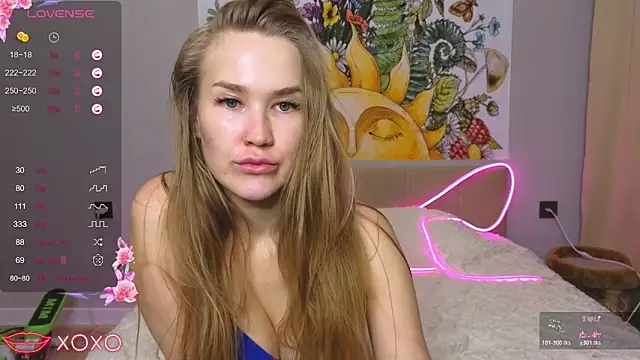 Snapshot of DianaShermy chatting on November 2025 03:32:02 PM DianaShermy online show from November 2025 03:32:02 PM