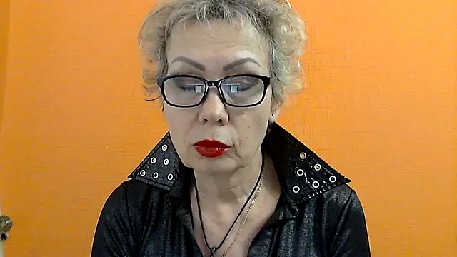 NessyJenixs online show from January 2025 05:26:02 PM