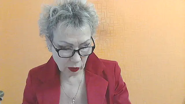 NessyJenixs online show from January 2026 08:38:02 AM