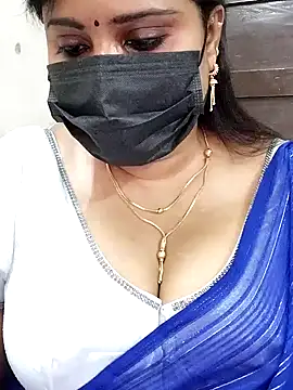 Queenflowerr online show from January 2025 07:03:01 AM