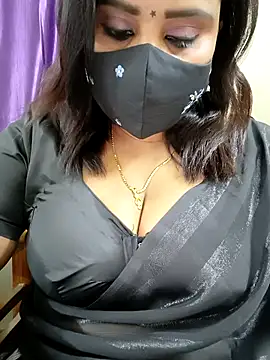 Queenflowerr online show from March 2026 04:40:02 PM