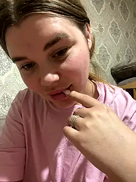 ella zzz online show from November 2025 11:43:01 PM