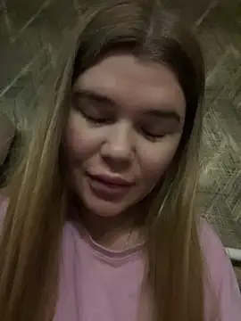 ella zzz online show from November 2025 03:45:02 PM