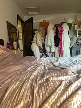 blissdimicco online show from March 2025 04:10:01 PM