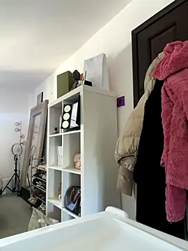 blissdimicco online show from September 2025 01:38:02 PM