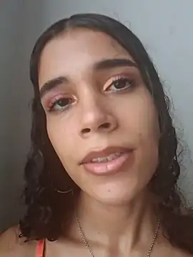 Snapshot of novinhatransexy chatting on February 2025 04:18:02 PM novinhatransexy online show from February 2025 04:18:02 PM