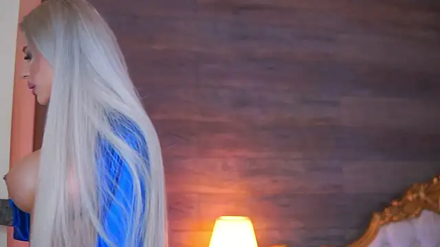 Juicy Jessye online show from November 2025 09:46:02 PM