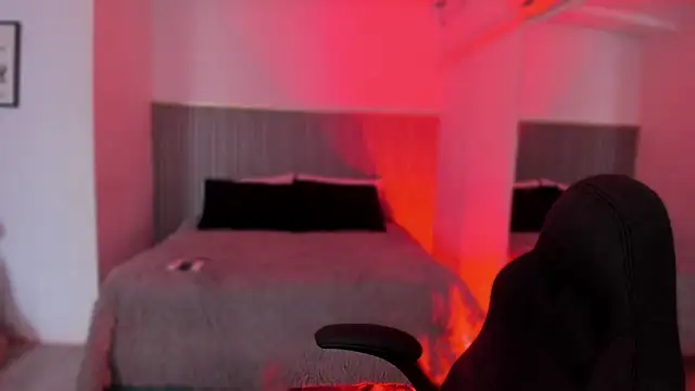 Snapshot of bonnieAn chatting on November 2025 11:53:02 AM bonnieAn online show from November 2025 11:53:02 AM