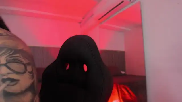 Snapshot of bonnieAn chatting on November 2025 11:21:02 AM bonnieAn online show from November 2025 11:21:02 AM