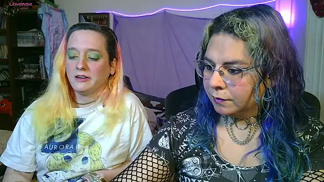 Evelan420 online show from April 2026 09:23:01 PM