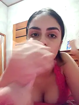 Snapshot of perolaa8 chatting on February 2025 06:00:01 PM perolaa8 online show from February 2025 06:00:01 PM