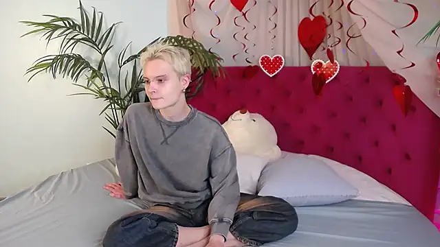 DemianEnglen online show from February 2025 08:49:02 PM