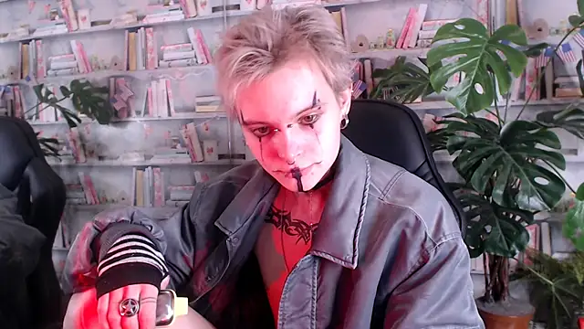 DemianEnglen online show from March 2025 08:22:01 PM