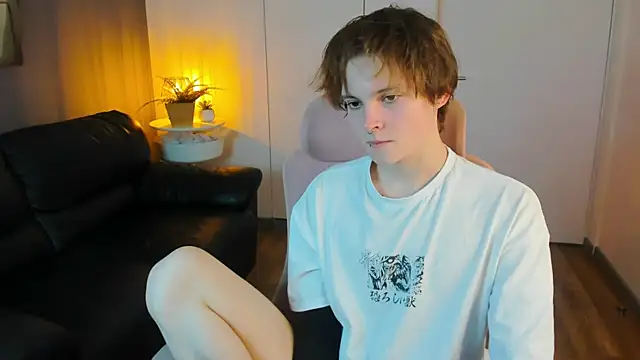 DemianEnglen online show from April 2026 03:45:01 PM