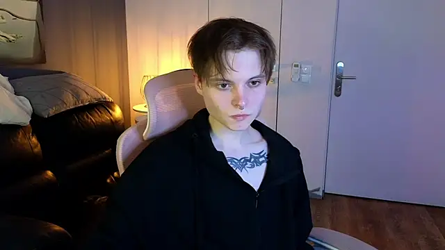 DemianEnglen online show from June 2026 12:23:02 AM