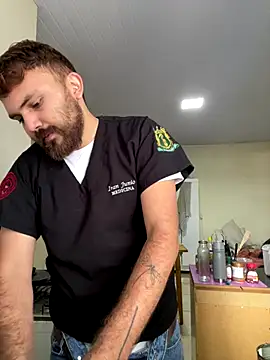 Snapshot of ruivinho66 chatting on October 2025 12:06:02 PM ruivinho66 online show from October 2025 12:06:02 PM