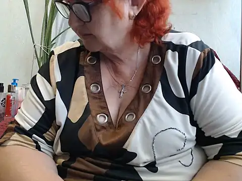 DeniseeRosea online show from July 2026 12:00:02 PM