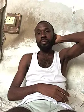 Snapshot of onewinnertee chatting on March 2026 01:39:02 PM onewinnertee online show from March 2026 01:39:02 PM