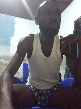 Snapshot of onewinnertee chatting on April 2026 01:43:01 AM onewinnertee online show from April 2026 01:43:01 AM