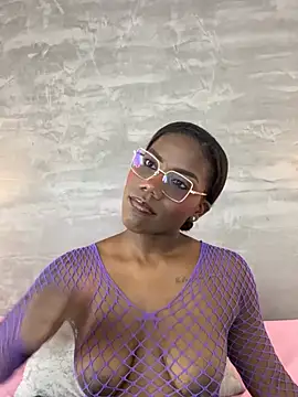 Snapshot of Alaia_Colins chatting on July 2026 01:55:01 AM Alaia Colins online show from July 2026 01:55:01 AM