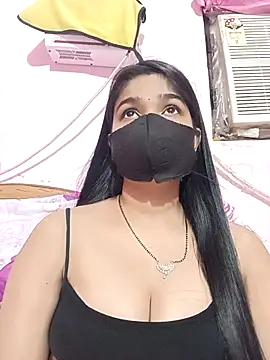 Simran-001 online show from October 2025 07:11:01 PM