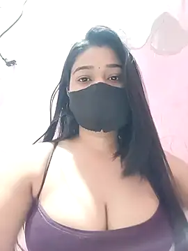 Snapshot of Simran-001 chatting on April 2026 11:43:01 AM Simran-001 online show from April 2026 11:43:01 AM