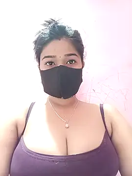 Snapshot of Simran-001 chatting on April 2026 12:01:01 PM Simran-001 online show from April 2026 12:01:01 PM