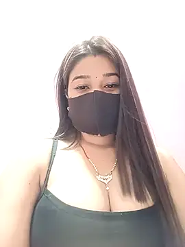 Snapshot of Simran-001 chatting on May 2026 12:24:02 PM Simran-001 online show from May 2026 12:24:02 PM