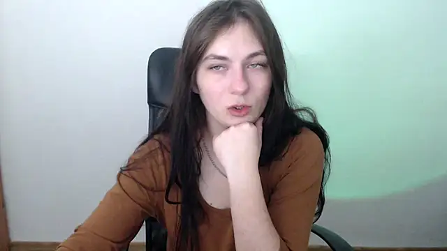 AmandaJi  online show from December 2025 06:42:02 AM