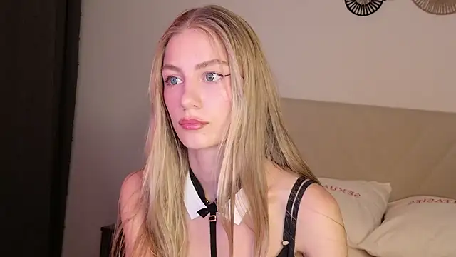 GabriellaOlsen online show from July 2026 07:39:01 PM