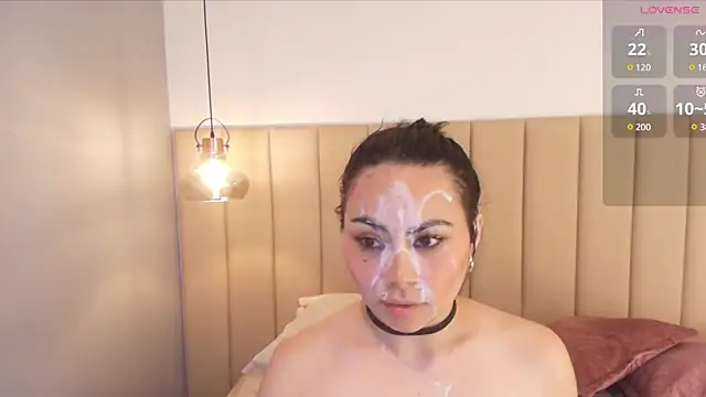 Snapshot of Naomymonroe_ chatting on March 2025 09:37:01 PM Naomymonroe online show from March 2025 09:37:01 PM