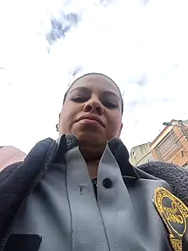 Ariana-07 online show from October 2025 01:08:01 PM