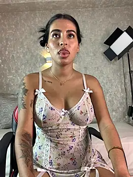 Snapshot of genesissara chatting on March 2026 03:57:02 AM genesissara online show from March 2026 03:57:02 AM