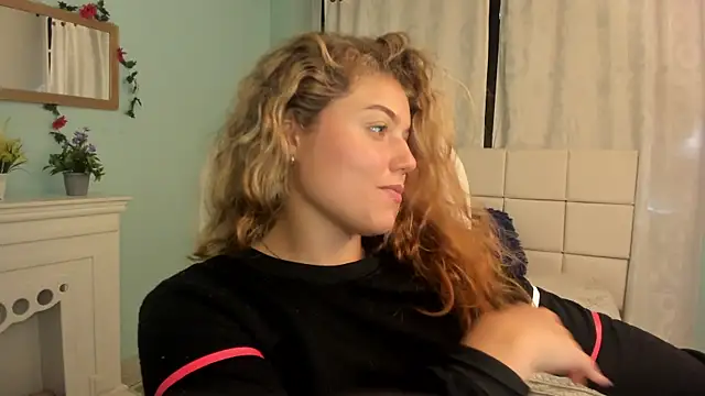 alaia greyy online show from February 2025 05:23:02 PM