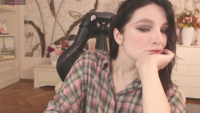 BritneyBarker online show from January 2026 12:03:02 AM