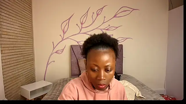 Snapshot of Sara_Naugty chatting on February 2025 12:11:02 PM Sara Naugty online show from February 2025 12:11:02 PM