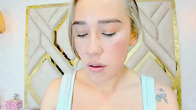 Snapshot of Lannajansen chatting on February 2025 03:41:02 PM Lannajansen online show from February 2025 03:41:02 PM