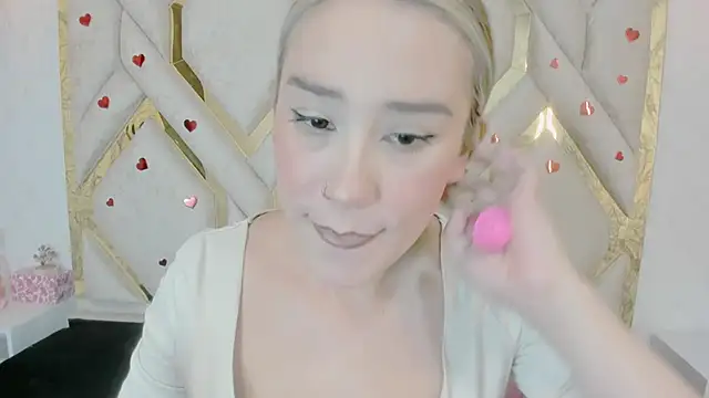 Snapshot of Lannajansen chatting on February 2025 04:45:02 PM Lannajansen online show from February 2025 04:45:02 PM