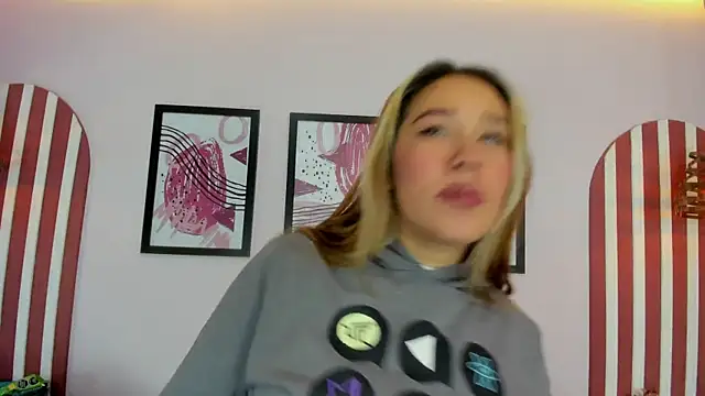 Snapshot of Lannajansen chatting on September 2025 02:49:02 PM Lannajansen online show from September 2025 02:49:02 PM