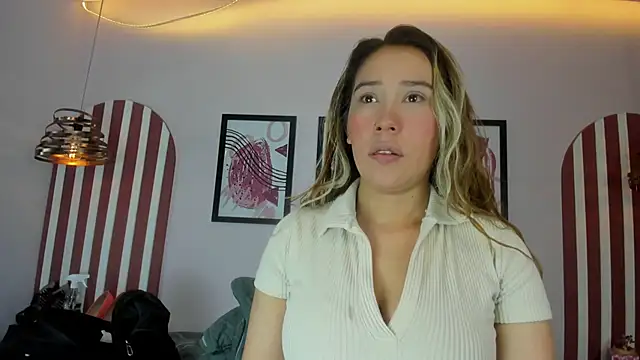 Snapshot of Lannajansen chatting on September 2025 03:13:02 PM Lannajansen online show from September 2025 03:13:02 PM