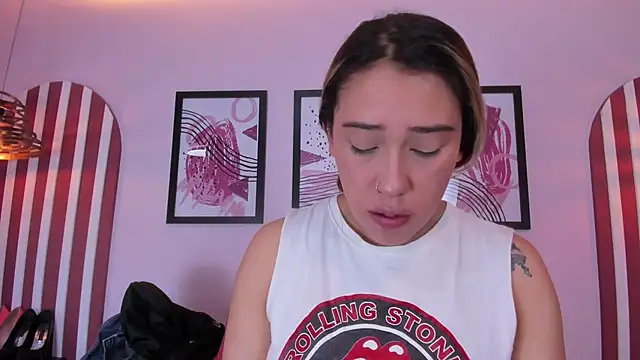 Snapshot of Lannajansen chatting on October 2025 01:31:01 PM Lannajansen online show from October 2025 01:31:01 PM