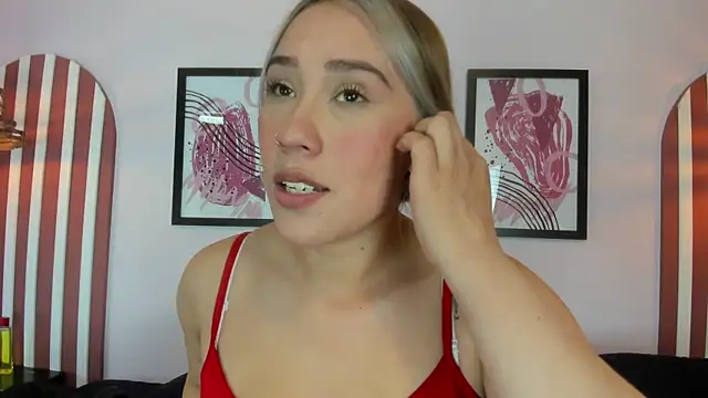 Snapshot of Lannajansen chatting on October 2025 06:52:01 PM Lannajansen online show from October 2025 06:52:01 PM