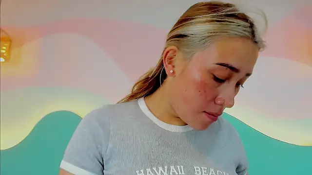 Snapshot of Lannajansen chatting on October 2025 01:18:02 PM Lannajansen online show from October 2025 01:18:02 PM