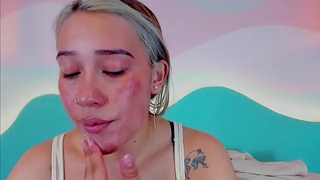 Snapshot of Lannajansen chatting on October 2025 03:35:01 PM Lannajansen online show from October 2025 03:35:01 PM