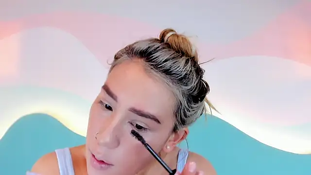 Snapshot of Lannajansen chatting on November 2025 02:17:01 PM Lannajansen online show from November 2025 02:17:01 PM